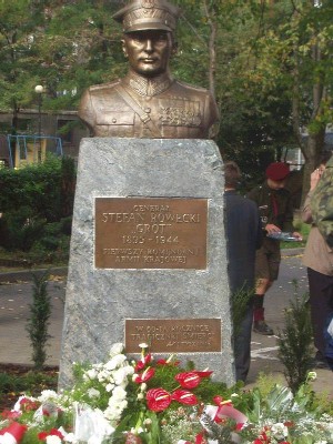 Odsłonięcie pomnika Gen. Grota Roweckiego